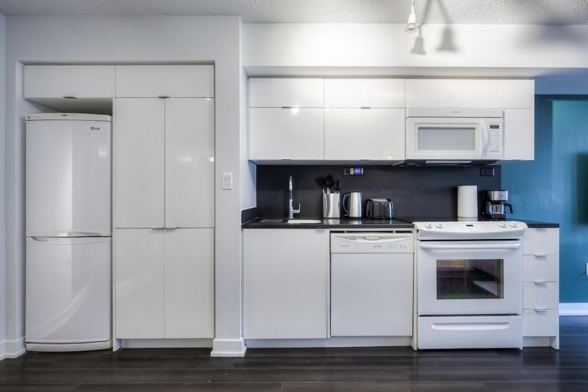 Apartment Queen 2br With Free Parking, Near Cn Tower